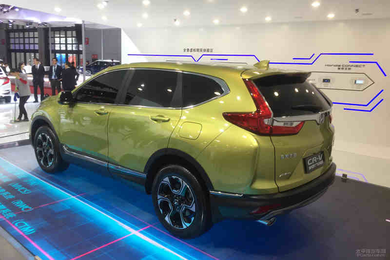 新一代东风本田CR-V 240TURBO