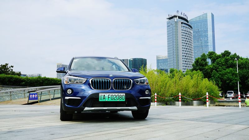 新能源潮 试驾宝马X1 xDrive25Le插电混动版