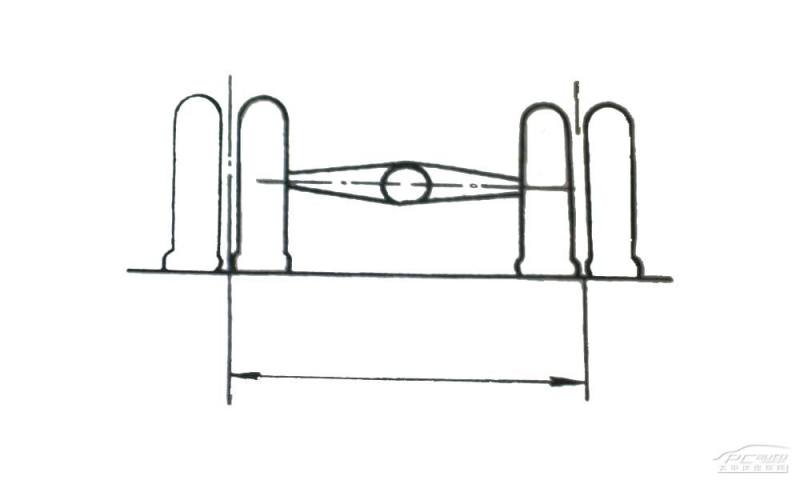 双轮后轮距