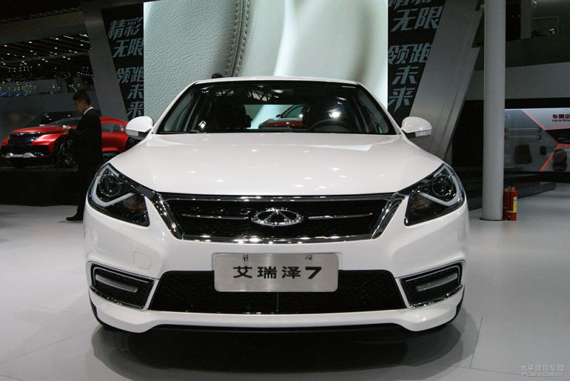 8262787_002.jpg