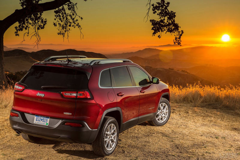 10374963_jeep-cherokee-2014-1280-56.jpg